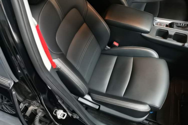 Used Nissan Sylphy 2022 1.6L XL CVT Enjoyment Edition Right Front Seat