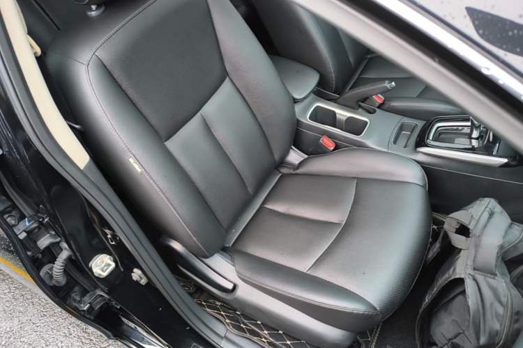 Used Nissan Sylphy 2022 Classic 1.6XL CVT Luxury Edition Right Front Seat