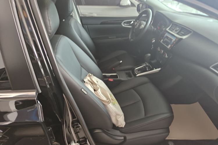Used Nissan Sylphy 2022 Classic 1.6XL CVT Luxury Edition Right Front Seat