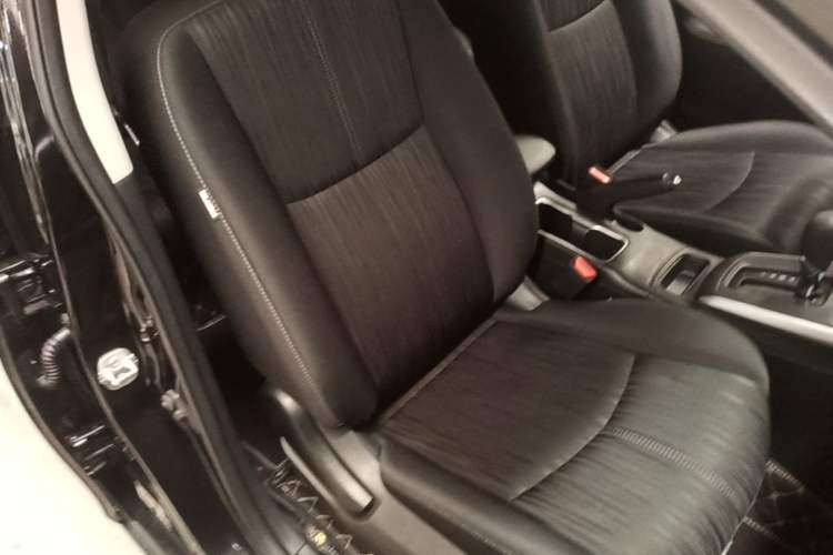 Used Nissan Sylphy 2022 Classic 1.6XE CVT Comfort Edition Right Front Seat