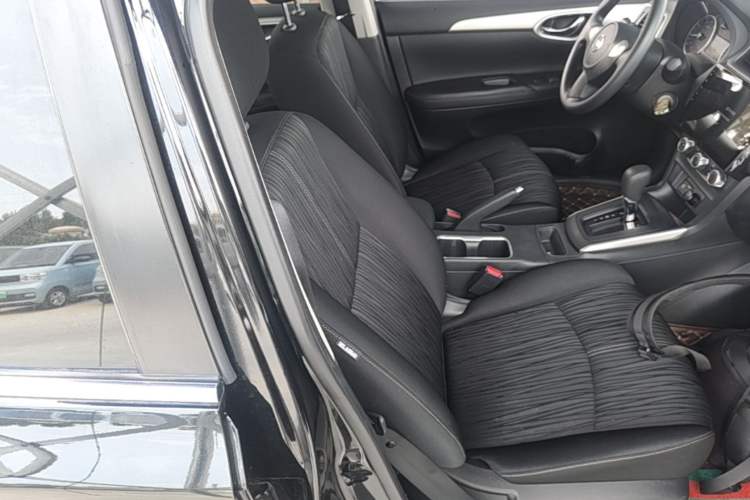 Used Nissan Sylphy 2022 Classic 1.6XE CVT Comfort Edition Right Front Seat