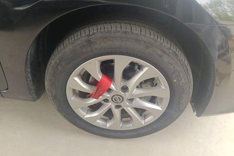 Used Nissan Sylphy 2022 Classic 1.6XE CVT Comfort Edition Right Front Wheel Hub