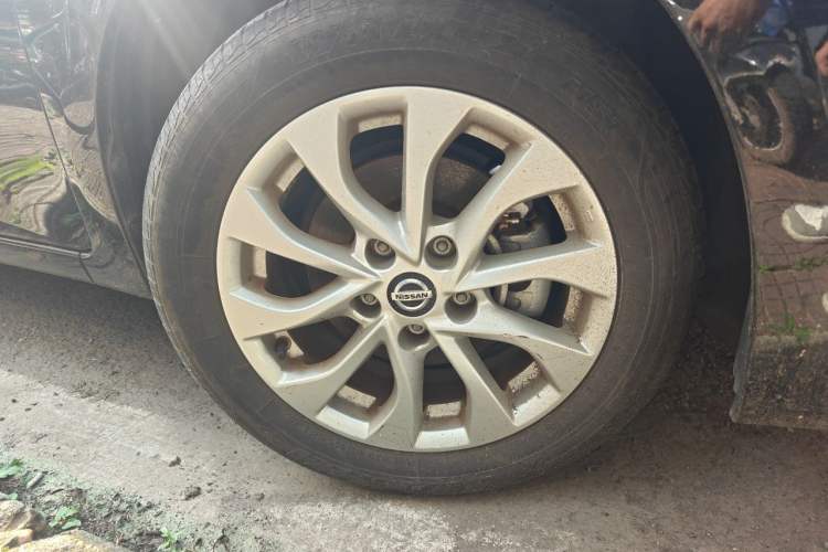 Used Nissan Sylphy 2022 Classic 1.6XE CVT Comfort Edition Right Front Wheel Hub