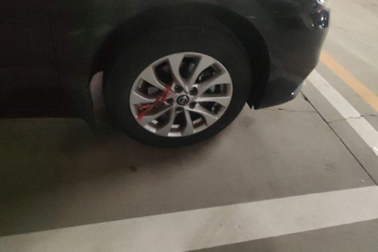 Used Nissan Sylphy 2022 Classic 1.6XL CVT Luxury Edition Right Front Wheel Hub