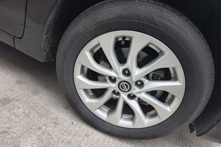Used Nissan Sylphy 2022 Classic 1.6XL CVT Luxury Edition Right Front Wheel Hub