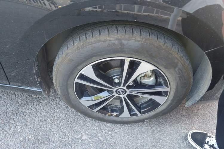 Used Nissan Sylphy 2022 e-POWER All-Electric Drive Pro Right Front Wheel Hub