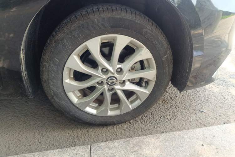 Used Nissan Sylphy 2022 Classic 1.6XL CVT Luxury Edition Right Front Wheel Hub