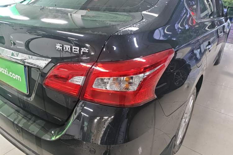 Used Nissan Sylphy 2022 Classic 1.6XL CVT Luxury Edition Right Rear Taillight