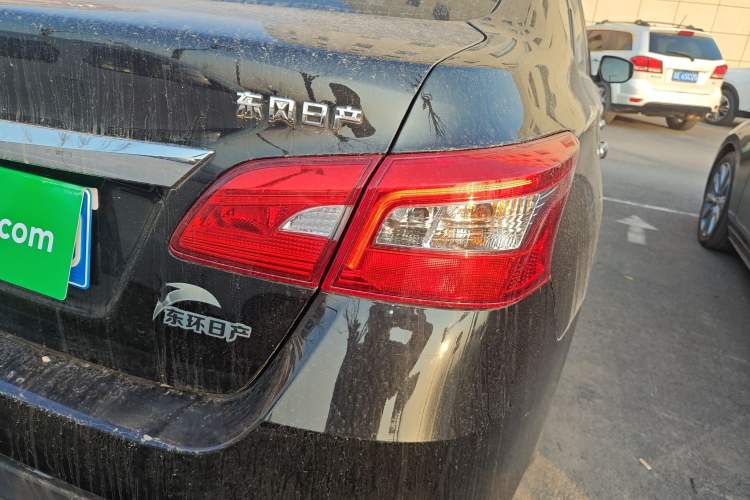 Used Nissan Sylphy 2022 Classic 1.6XL CVT Luxury Edition Right Rear Taillight