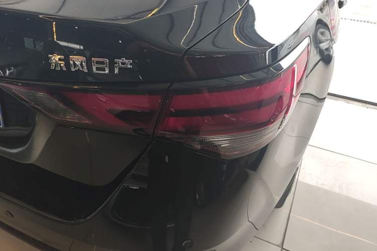 Used Nissan Sylphy 2022 1.6L XL CVT Smart Enjoyment Version Right Rear Taillight