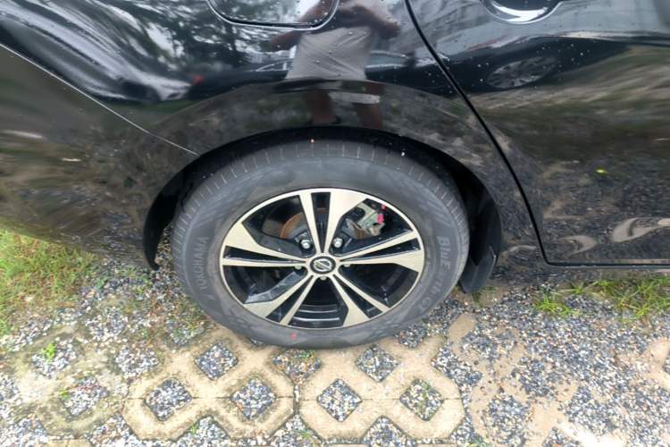 Used Nissan Sylphy 2022 1.6L XL CVT Enjoyment Edition Right Rear Wheel Hub