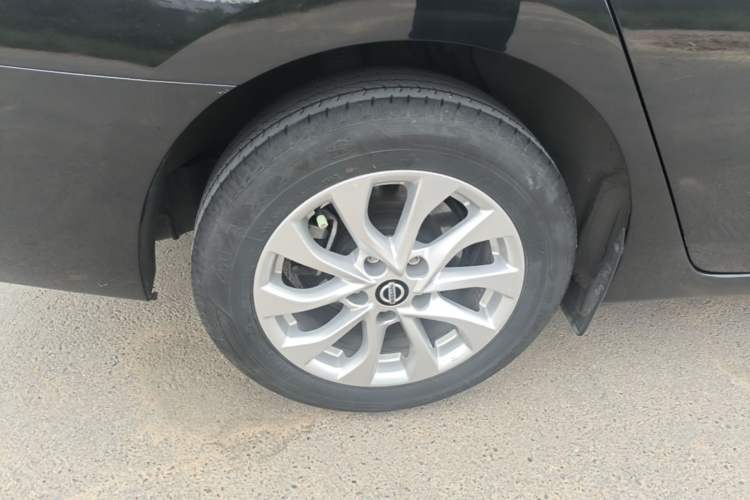 Used Nissan Sylphy 2022 Classic 1.6XL CVT Luxury Edition Right Rear Wheel Hub