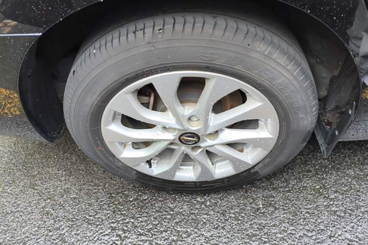 Used Nissan Sylphy 2022 Classic 1.6XL CVT Luxury Edition Right Rear Wheel Hub