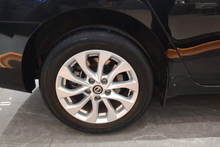 Used Nissan Sylphy 2022 Classic 1.6XE CVT Comfort Edition Right Rear Wheel Hub