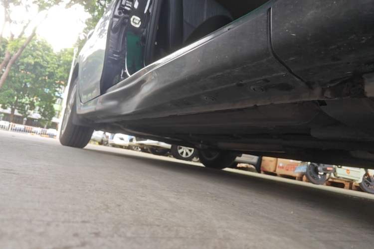 Used Nissan Sylphy 2022 Classic 1.6XE CVT Comfort Edition Right Side Sill