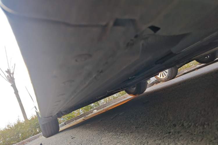 Used Nissan Sylphy 2022 Classic 1.6XL CVT Luxury Edition Right Side Sill