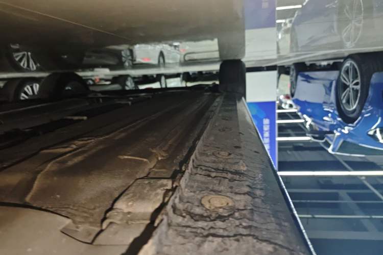 Used Nissan Sylphy 2022 Classic 1.6XE CVT Comfort Edition Right Side Sill
