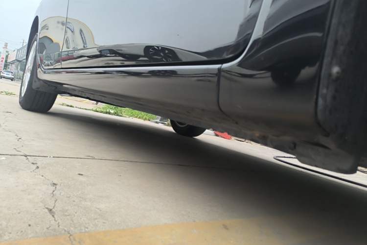 Used Nissan Sylphy 2022 Classic 1.6XL CVT Luxury Edition Right Side Sill