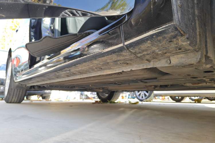 Used Nissan Sylphy 2022 Classic 1.6XE CVT Comfort Edition Right Side Sill