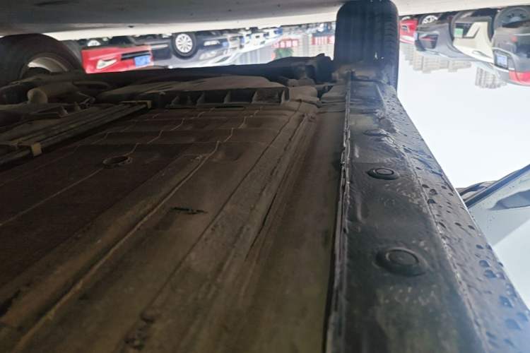 Used Nissan Sylphy 2022 Classic 1.6XE CVT Comfort Edition Right Side Sill