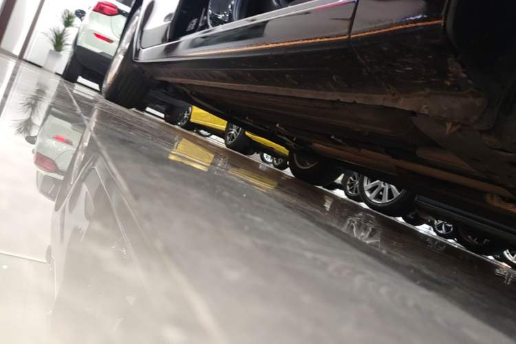 Used Nissan Sylphy 2022 Classic 1.6XE CVT Comfort Edition Right Side Sill