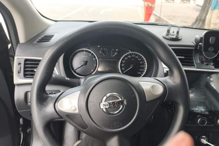 Used Nissan Sylphy 2022 Classic 1.6XE CVT Comfort Edition Steering Wheel