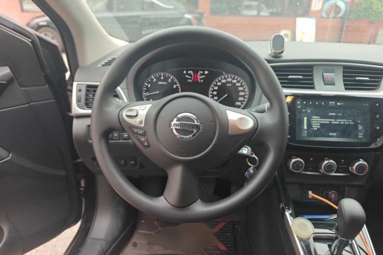 Used Nissan Sylphy 2022 Classic 1.6XL CVT Luxury Edition Steering Wheel