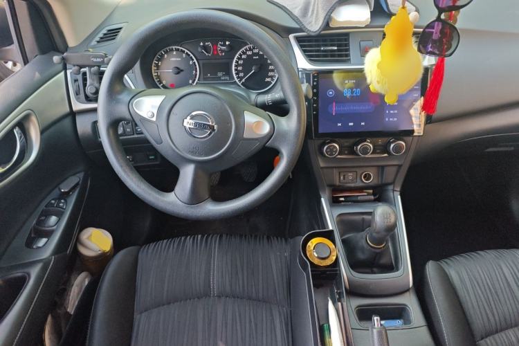 Used Nissan Sylphy 2022 Classic 1.6XE Manual Comfort Edition Steering Wheel