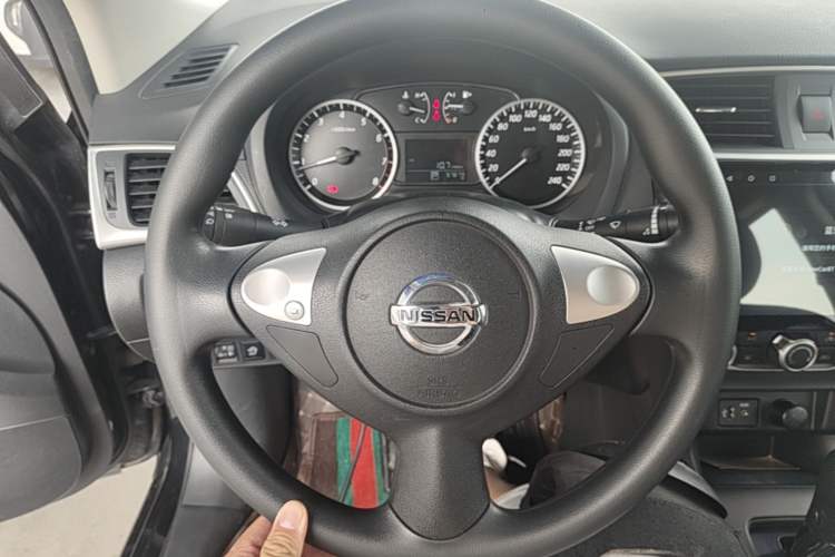 Used Nissan Sylphy 2022 Classic 1.6XE CVT Comfort Edition Steering Wheel