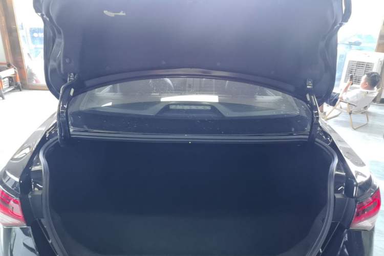 Used Nissan Sylphy 2022 Electric-Drive e-POWER Super Connect PLUS Trunk