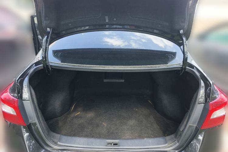 Used Nissan Sylphy 2022 Classic 1.6XL CVT Luxury Edition Trunk