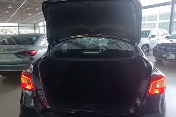 Used Nissan Sylphy 2022 Classic 1.6XL CVT Luxury Edition Trunk