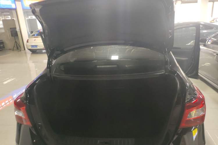 Used Nissan Sylphy 2022 Classic 1.6XL CVT Luxury Edition Trunk