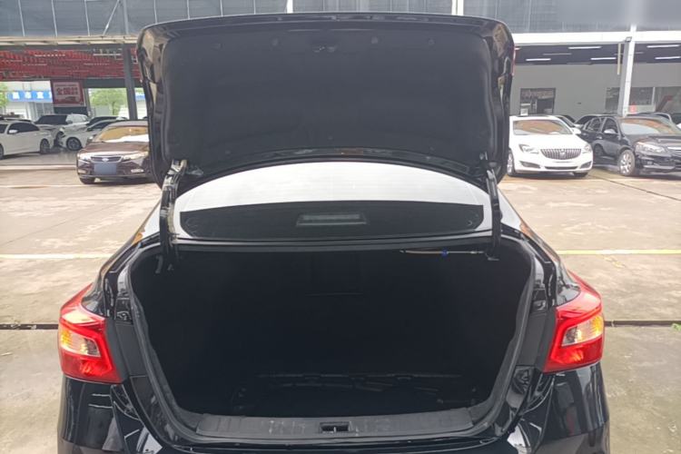 Used Nissan Sylphy 2022 Classic 1.6XL CVT Luxury Edition Trunk