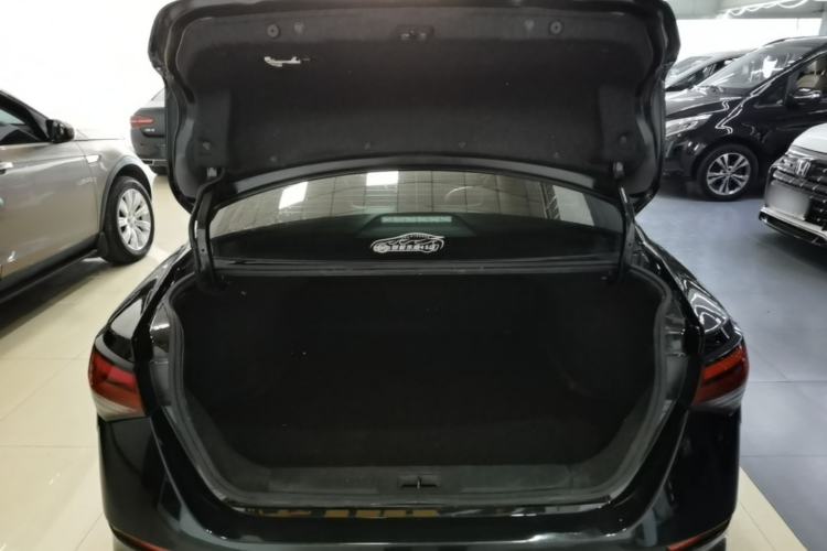 Used Nissan Sylphy 2022 1.6L XL CVT Enjoyment Edition Trunk