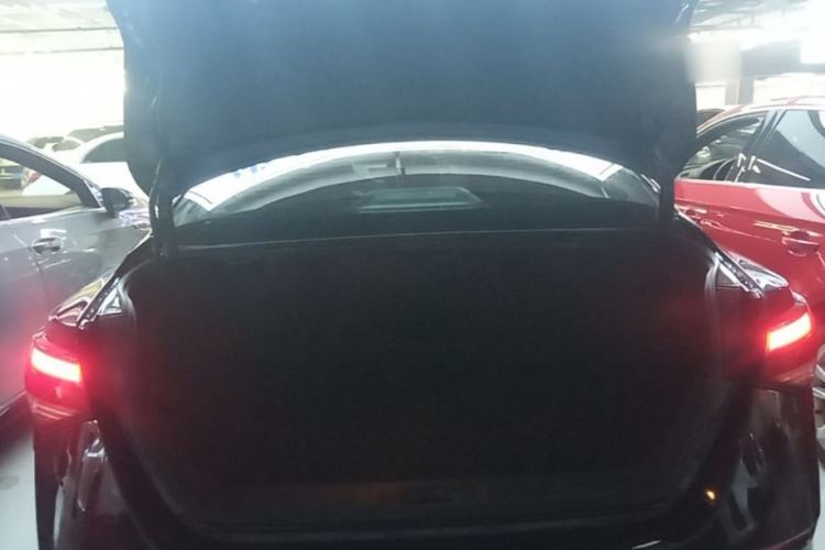 Used Nissan Sylphy 2022 1.6L XL CVT Enjoyment Edition Trunk