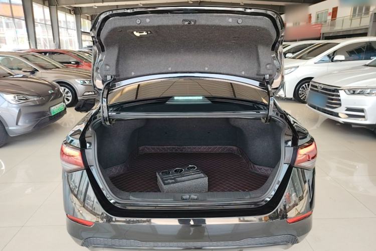 Used Nissan Sylphy 2022 1.6L XL CVT Enjoyment Edition Trunk