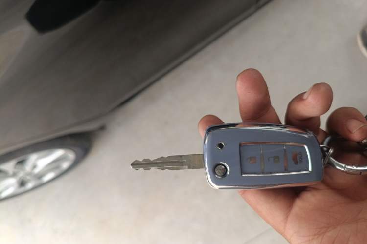 Used Nissan Sylphy 2022 Classic 1.6XE CVT Comfort Edition Vehicle Key
