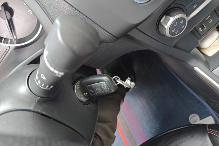 Used Nissan Sylphy 2022 Classic 1.6XE CVT Comfort Edition Vehicle Key
