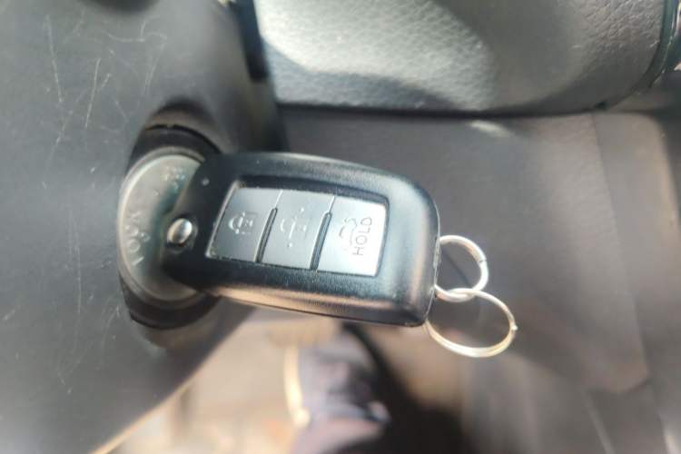 Used Nissan Sylphy 2022 Classic 1.6XE CVT Comfort Edition Vehicle Key
