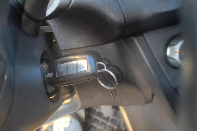 Used Nissan Sylphy 2022 Classic 1.6XE CVT Comfort Edition Vehicle Key