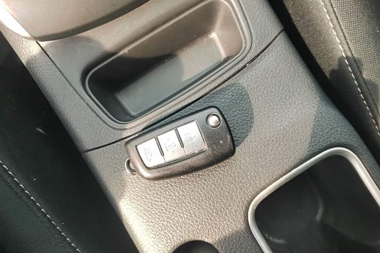 Used Nissan Sylphy 2022 Classic 1.6XE CVT Comfort Edition Vehicle Key
