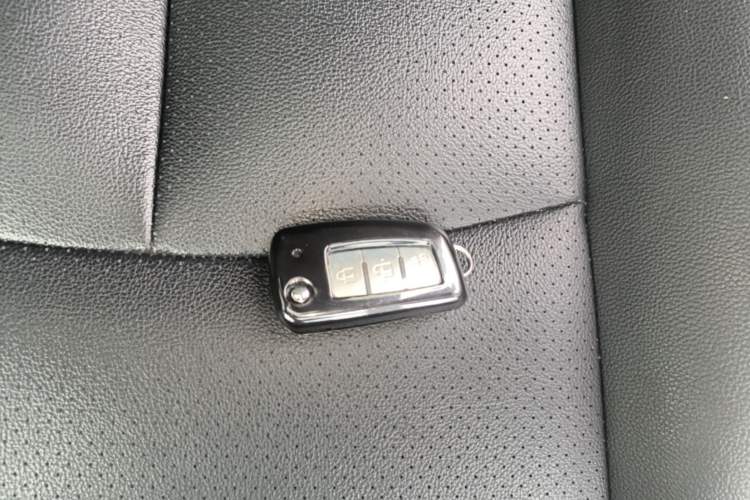 Used Nissan Sylphy 2022 Classic 1.6XL CVT Luxury Edition Vehicle Key