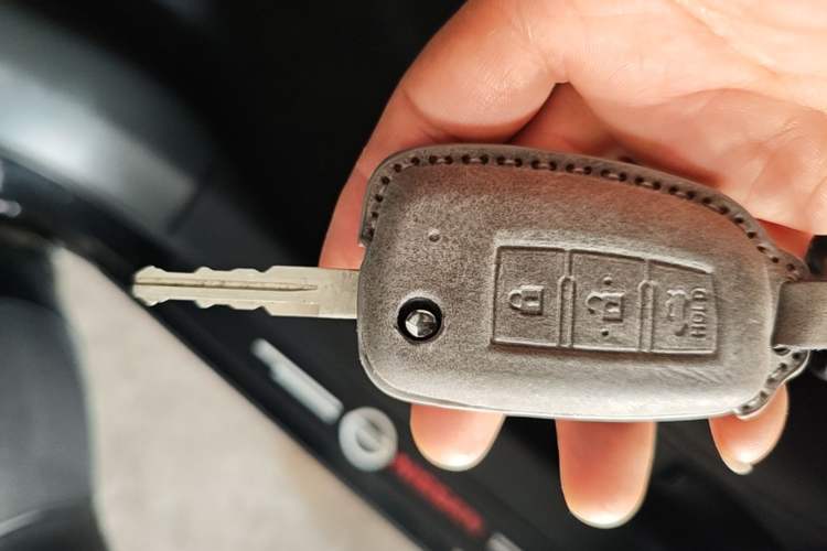 Used Nissan Sylphy 2022 Classic 1.6XE CVT Comfort Edition Vehicle Key