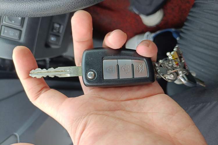 Used Nissan Sylphy 2022 Classic 1.6XE Manual Comfort Edition Vehicle Key
