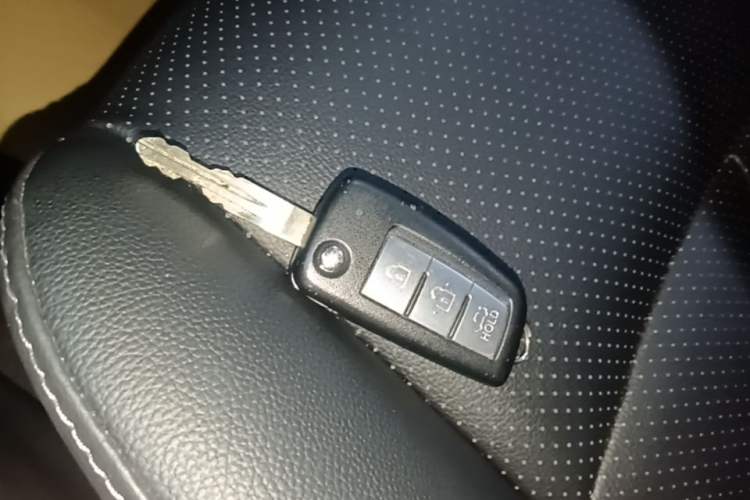 Used Nissan Sylphy 2022 Revised Version Classic 1.6XL CVT Luxury Edition Vehicle Key