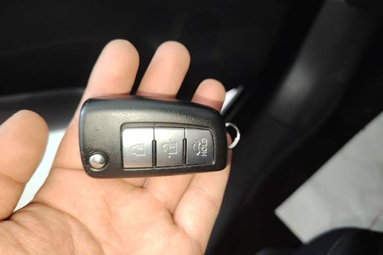 Used Nissan Sylphy 2022 Classic 1.6XE CVT Comfort Edition Vehicle Key