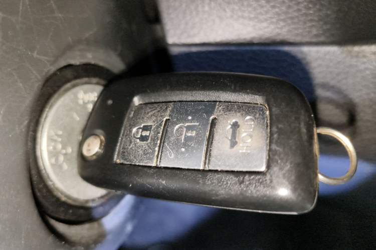 Used Nissan Sylphy 2022 Classic 1.6XL CVT Luxury Edition Vehicle Key