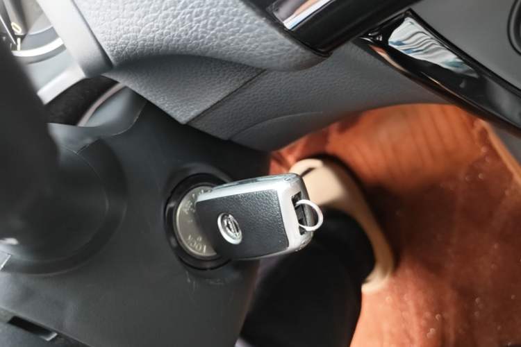 Used Nissan Sylphy 2022 Classic 1.6XL CVT Luxury Edition Vehicle Key