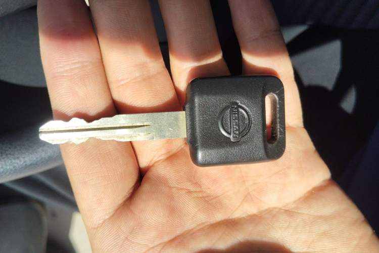 Used Nissan Sylphy 2022 Classic 1.6XE Manual Comfort Edition Vehicle Key